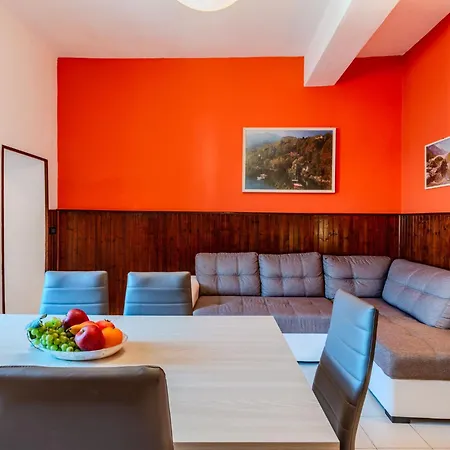 Angela By Interhome Перледо